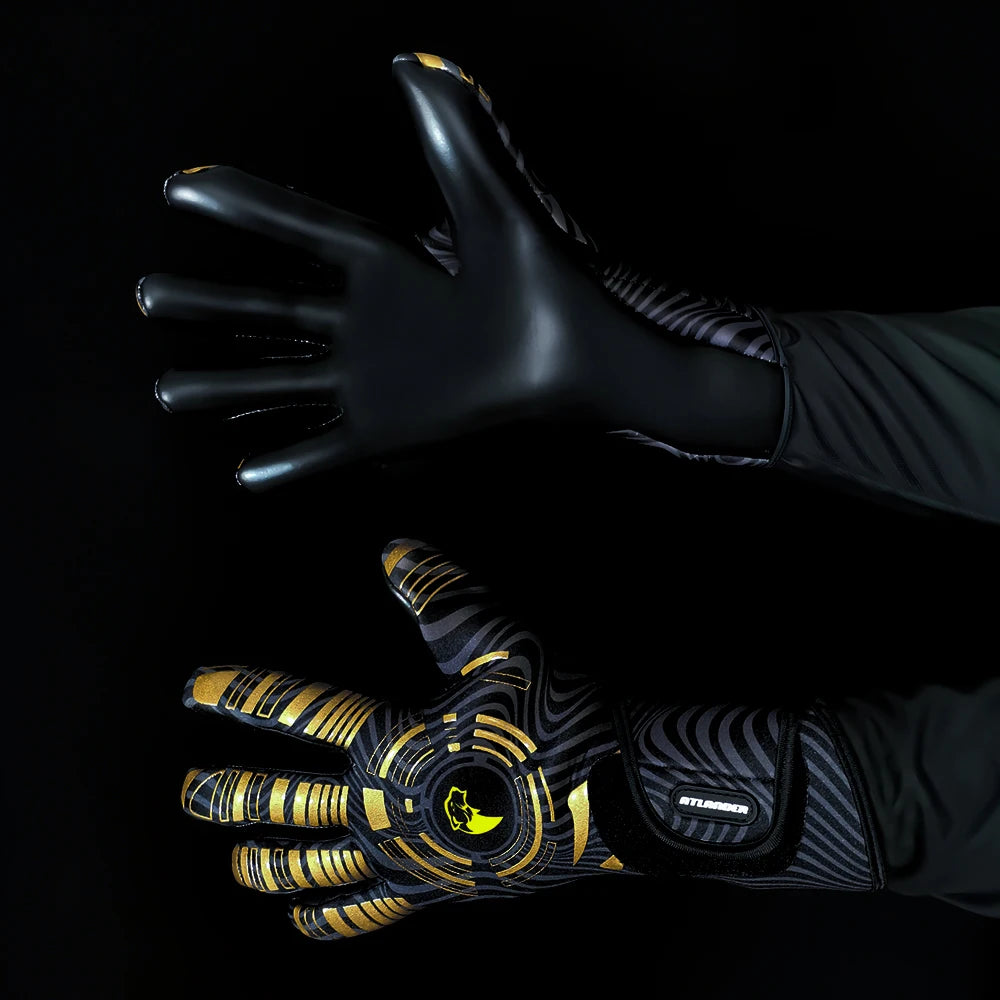 Professional Football Goalkeeper Gloves – Kids & Adults Latex Grip Goalie Gloves for Soccer Training & Match Play